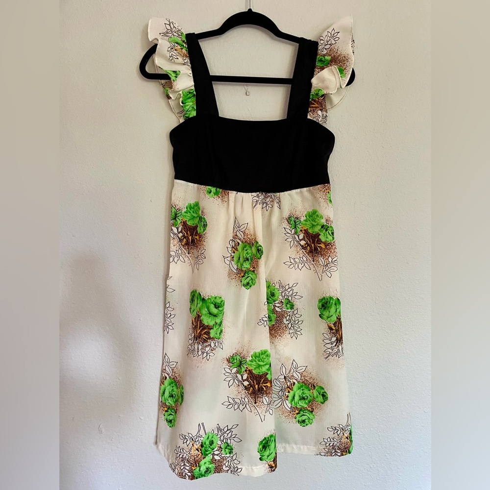 Mu’umu’u Heaven Dress. One of a kind piece made with vintage fabric.